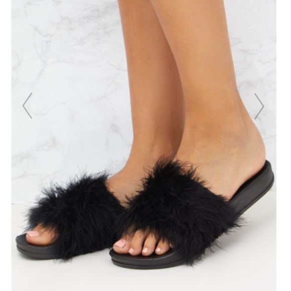 Black Feather Slip On Slide Sandals - Picture 2 of 5